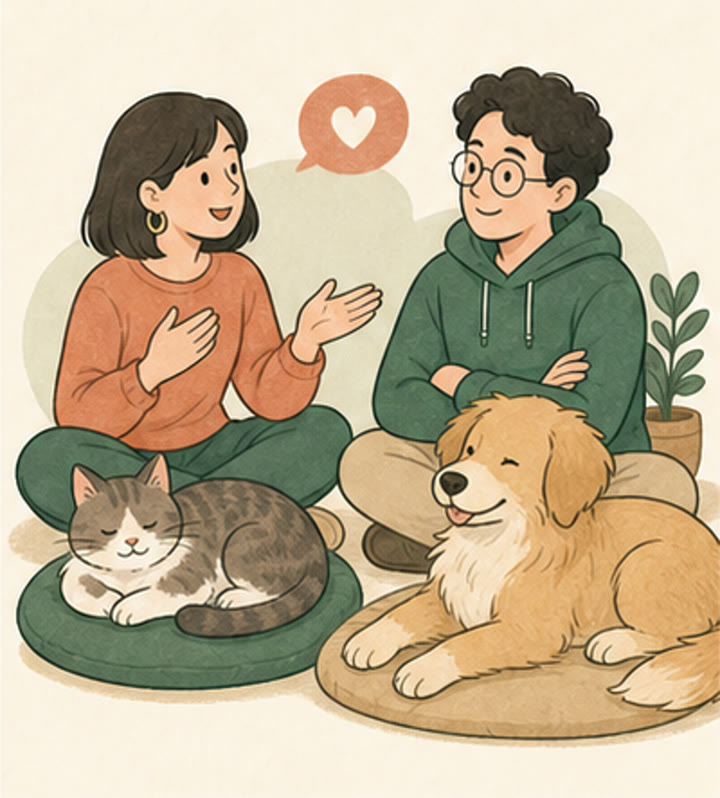 插畫：兩位飼主坐著交換照顧經驗，貓狗在旁休息